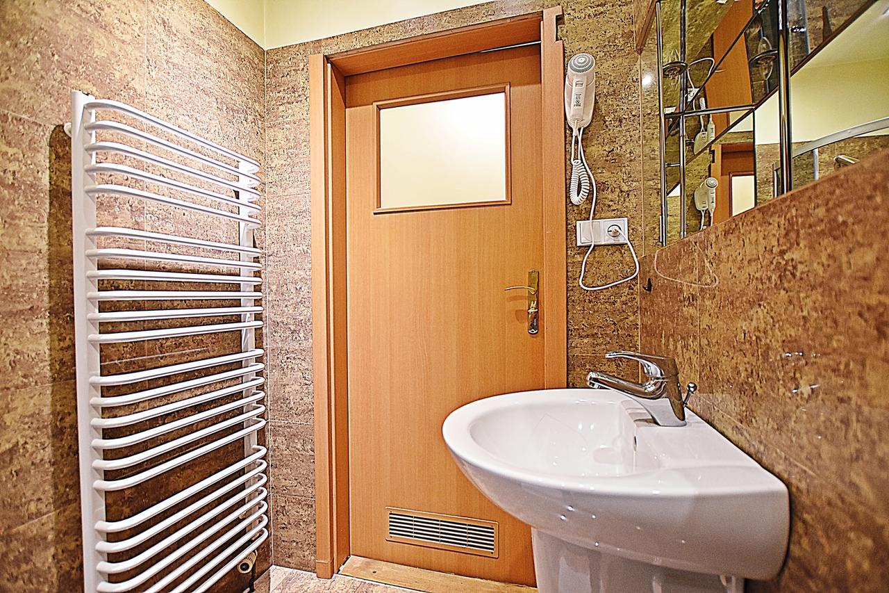 Vital Aparthotel Cracovia Exterior foto